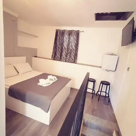 Pama 게스트하우스